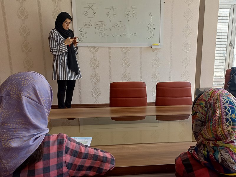 کلاس های تقویتی ناب