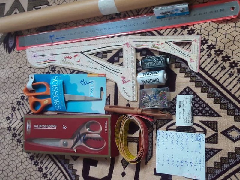 کلاس خیاطی خانم سایس